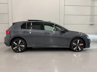 Volkswagen Golf – thumbnail 8