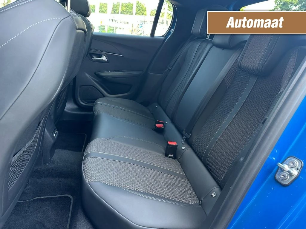 Peugeot 208 – foto 11