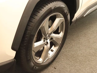 Toyota RAV4 – thumbnail 11