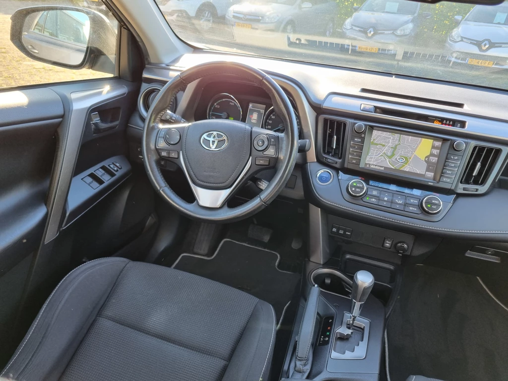 Toyota RAV4 – foto 13