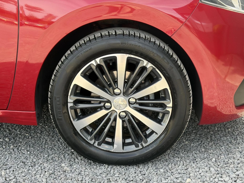 Peugeot 208 – foto 37
