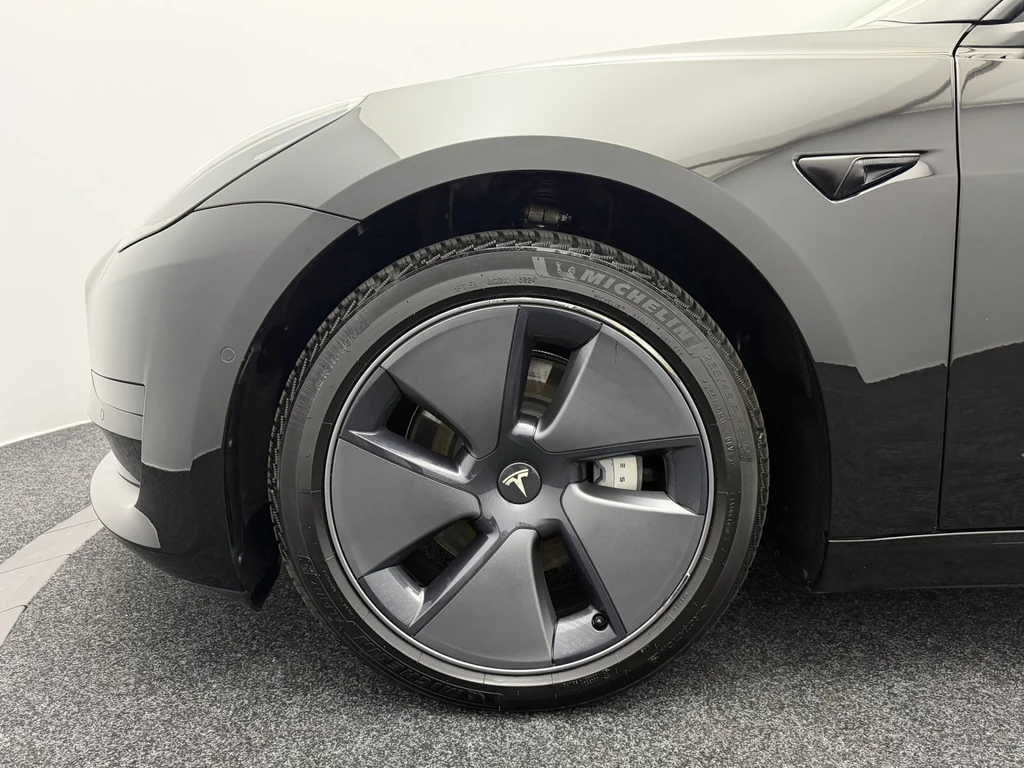 Tesla Model 3 – foto 23