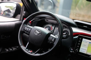 Toyota Hilux – thumbnail 13