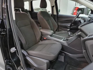 Ford Kuga – thumbnail 17