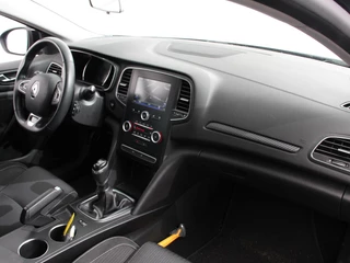 Renault Mégane Estate – thumbnail 13