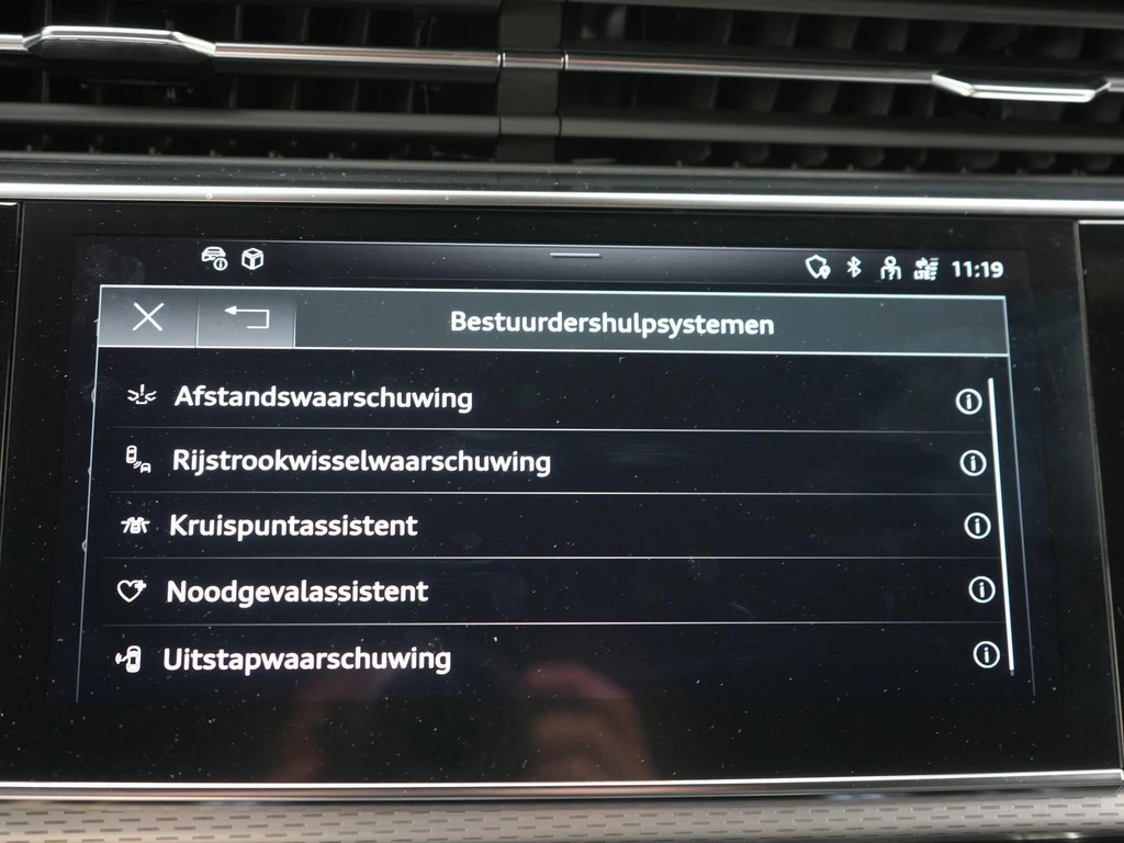 Audi Q8 – foto 31