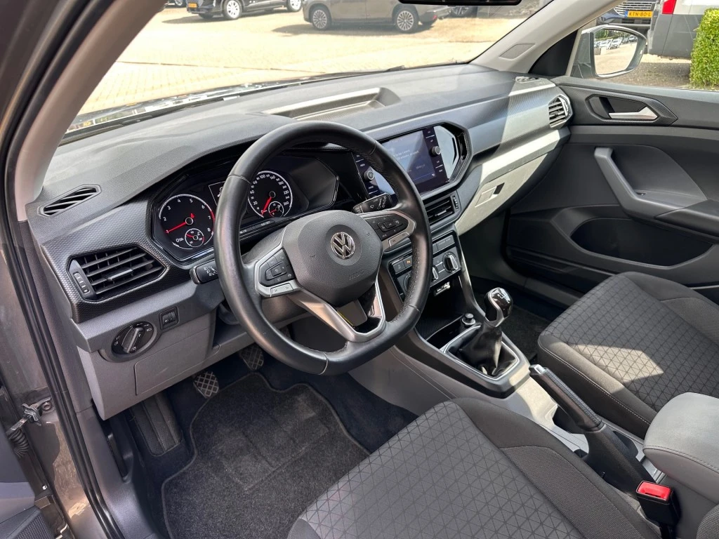 Volkswagen T-Cross – foto 13