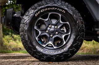 Jeep Wrangler – thumbnail 20