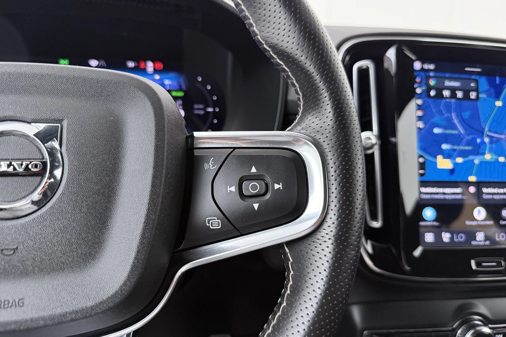 Volvo XC40 – foto 18