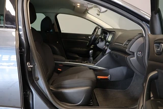 Renault Mégane Estate – thumbnail 13