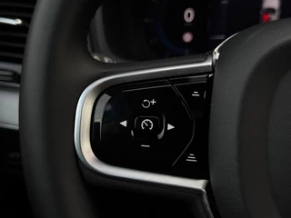 Volvo XC90 – thumbnail 28