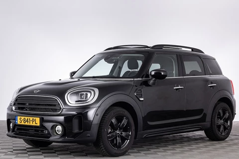 MINI Countryman 1.5 Cooper Classic | PANORAMADAK | STOELVERWARMING .