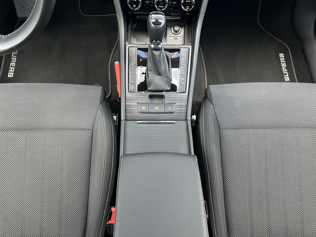 Škoda Superb – foto 31