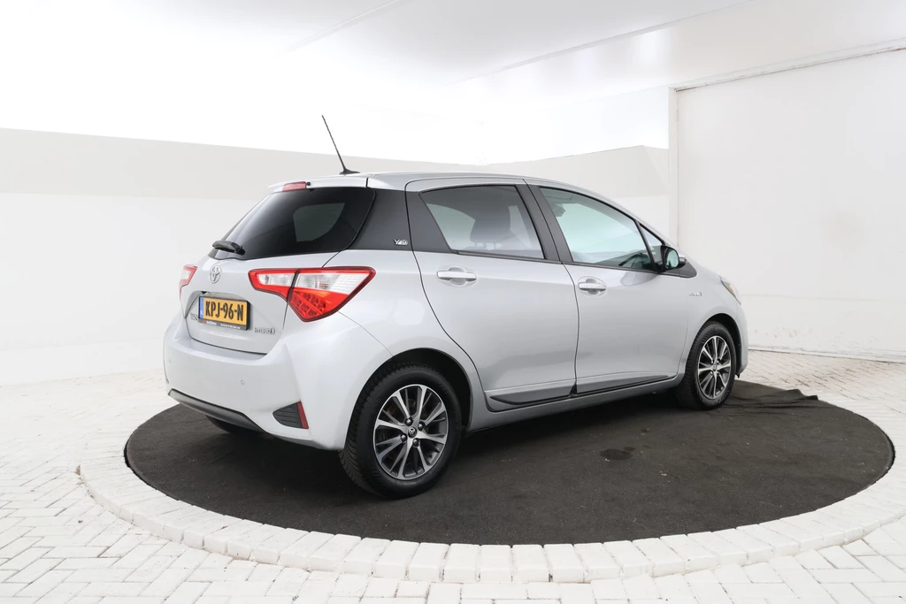 Toyota Yaris – foto 4