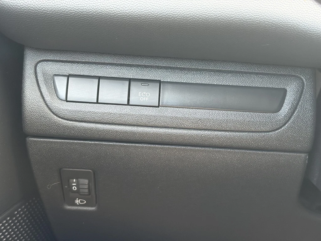 Peugeot 208 – foto 24