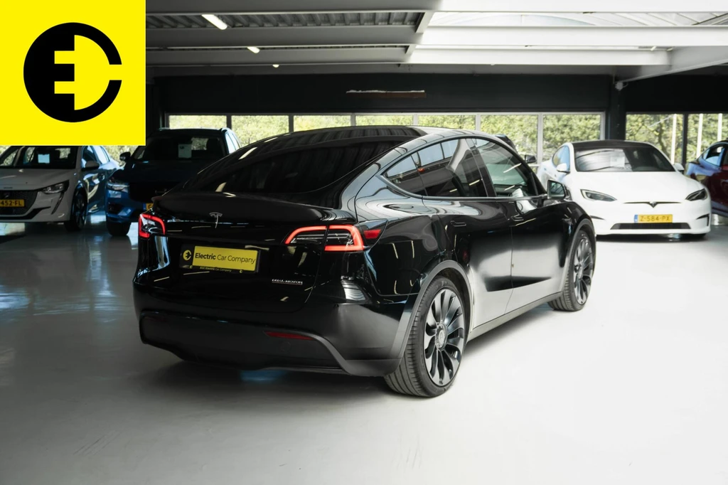 Tesla Model Y – foto 14
