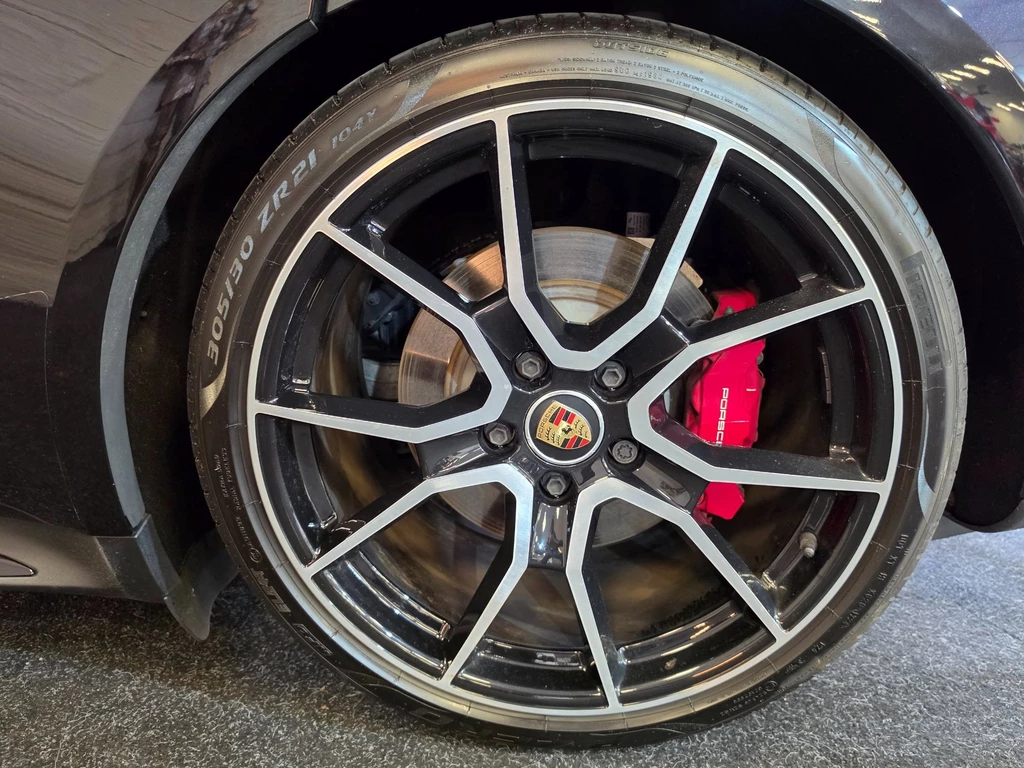 Porsche Taycan – foto 35