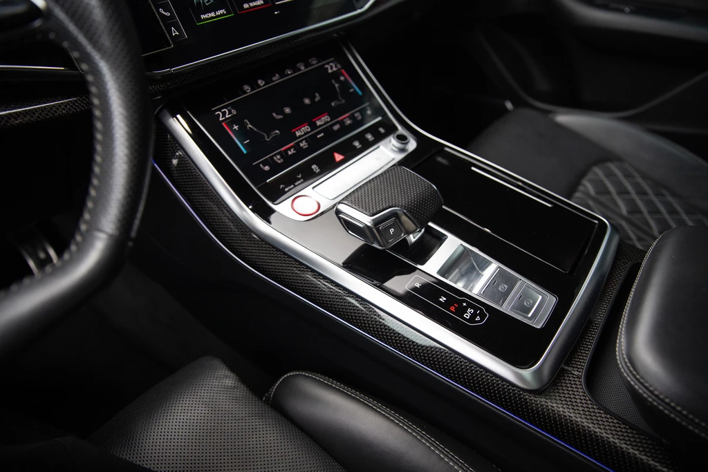 Audi SQ8 – foto 9