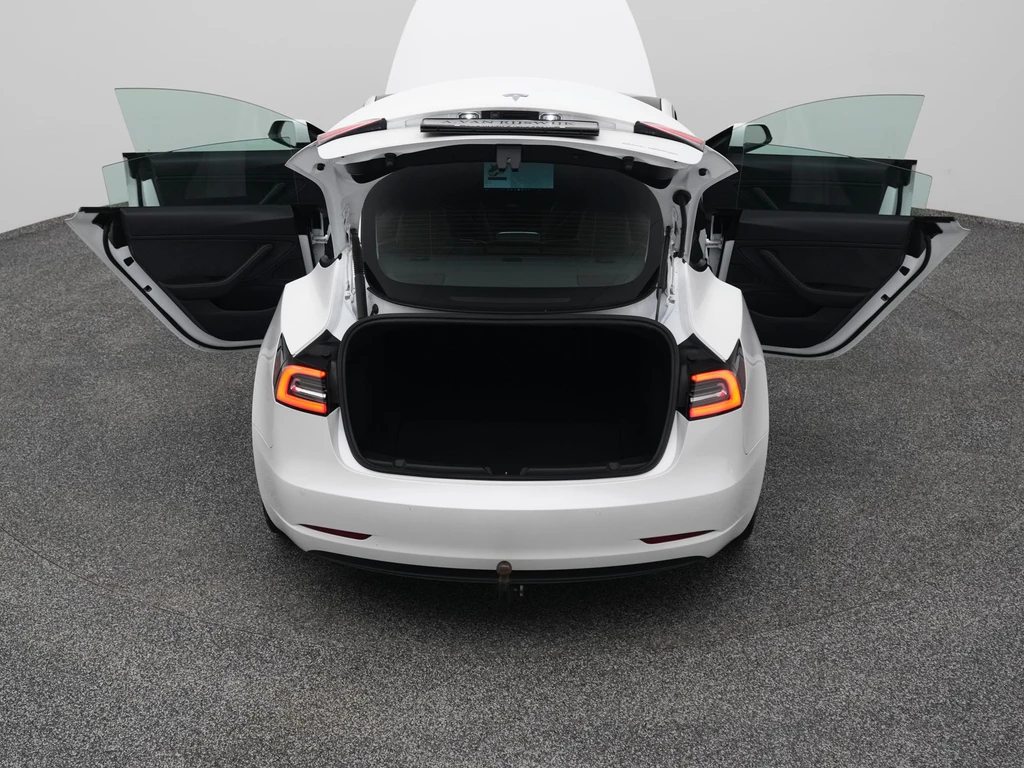 Tesla Model 3 – foto 33