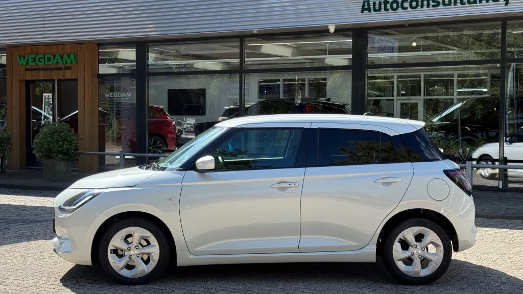Suzuki Swift – foto 2