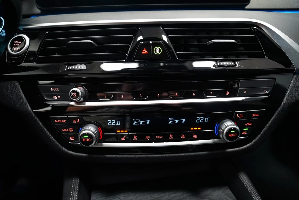 BMW 5 Serie – foto 16