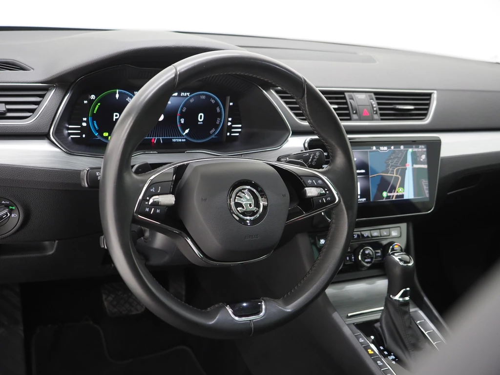 Škoda Superb – foto 16