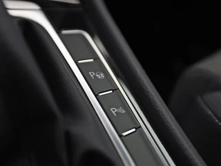 Volkswagen Golf – thumbnail 34