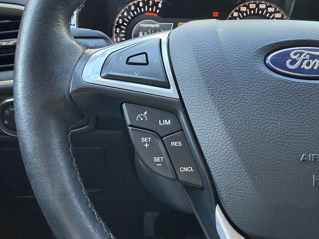 Ford S-Max – foto 21