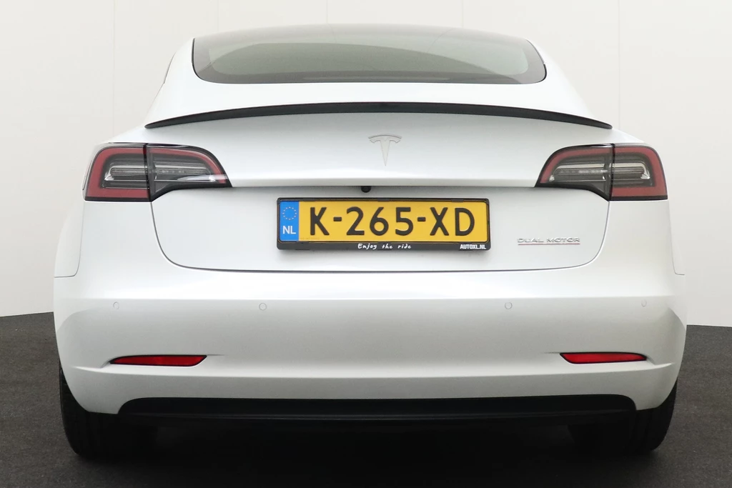 Tesla Model 3 – foto 3