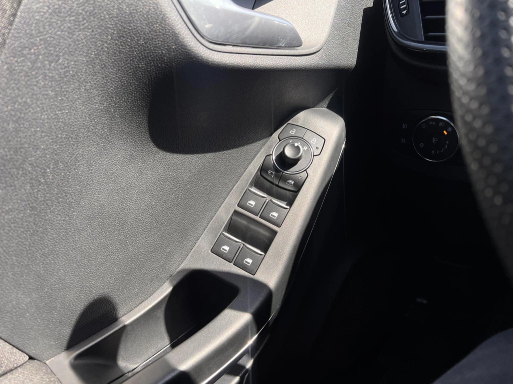 Ford Puma – foto 19