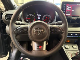 Toyota Yaris – thumbnail 20