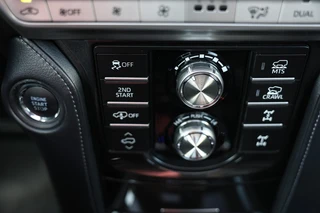Toyota Land Cruiser – thumbnail 21