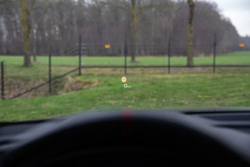 Audi RSQ8 – foto 21