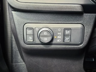 Ford Kuga – thumbnail 13