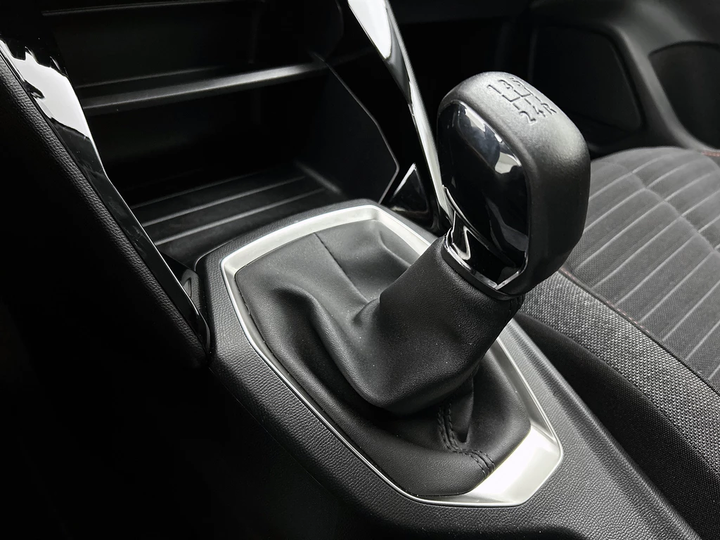Peugeot 208 – foto 19