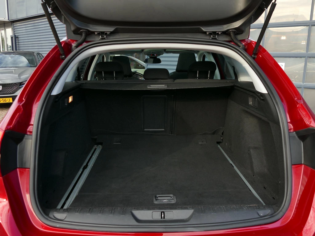 Peugeot 308 – foto 8