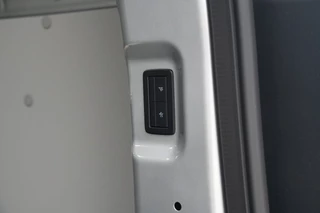 Ford E-Transit Custom – thumbnail 50