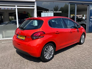 Peugeot 208 – thumbnail 6