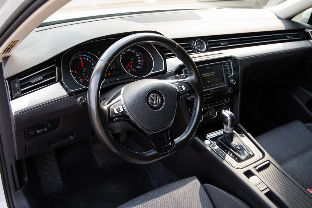 Volkswagen Passat – foto 5
