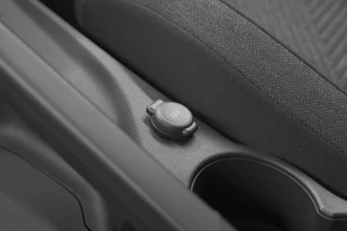 Peugeot 208 – thumbnail 28