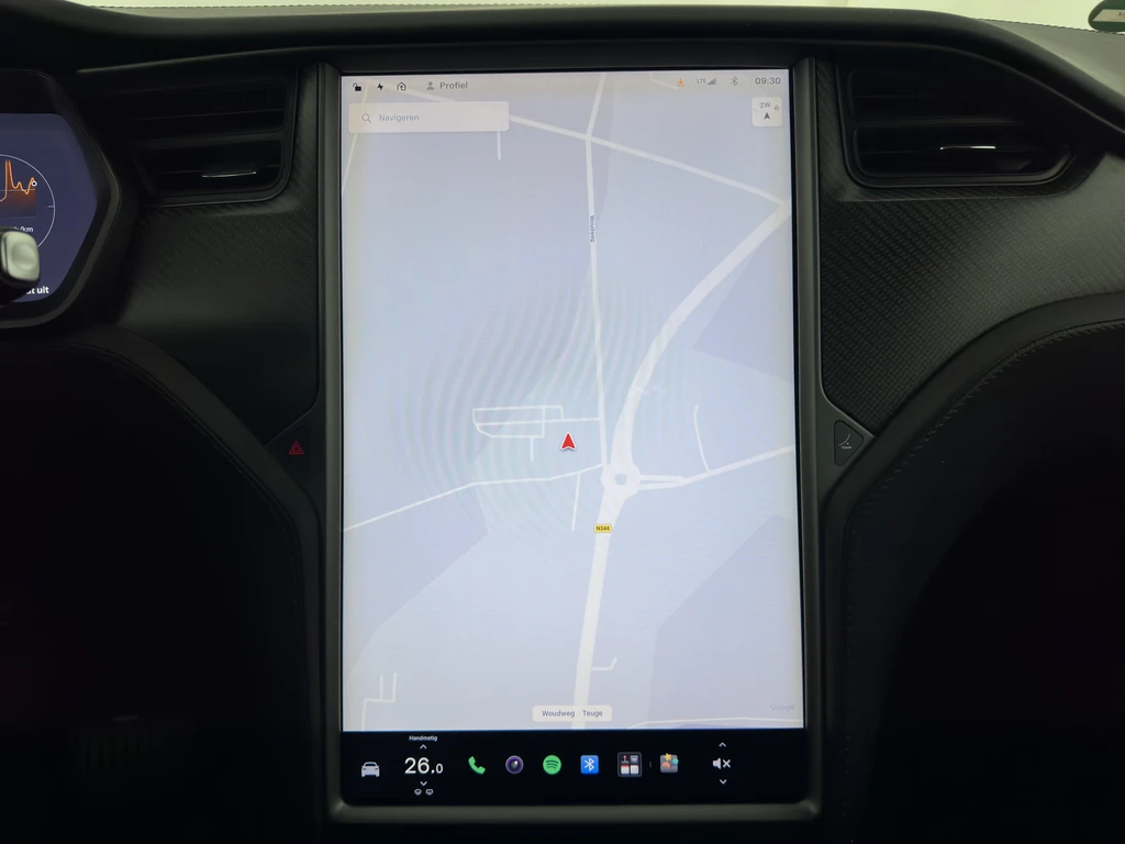 Tesla Model X – foto 19