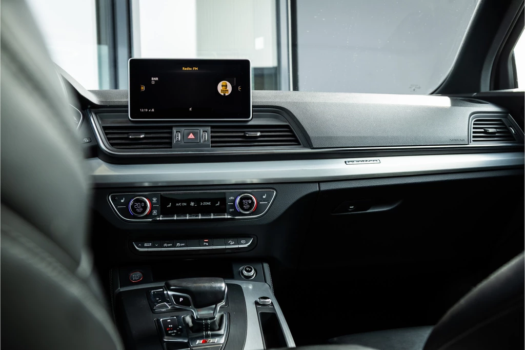 Audi SQ5 – foto 24