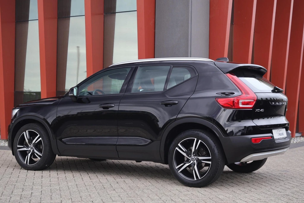 Volvo XC40 – foto 1