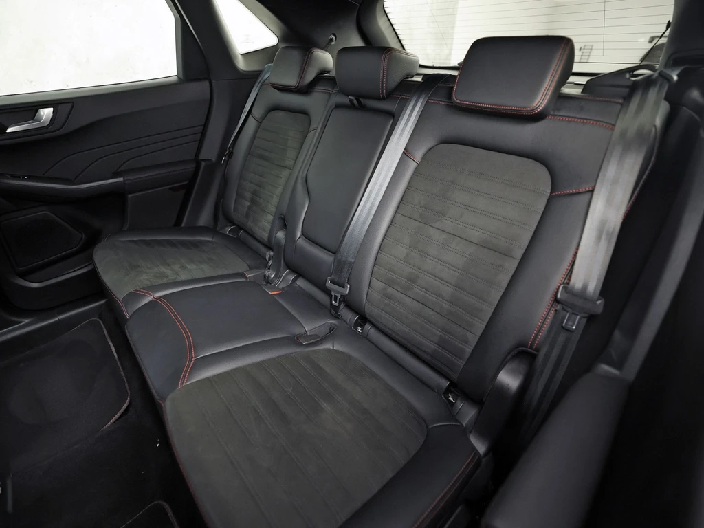 Ford Kuga – foto 18