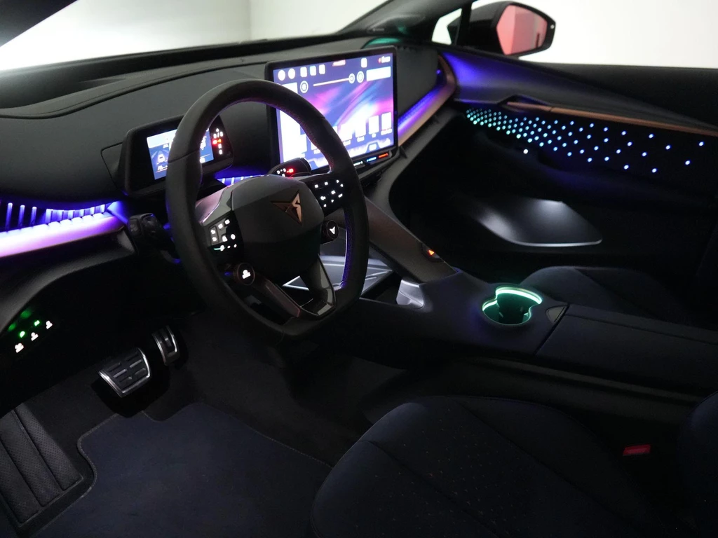 CUPRA Tavascan – foto 34