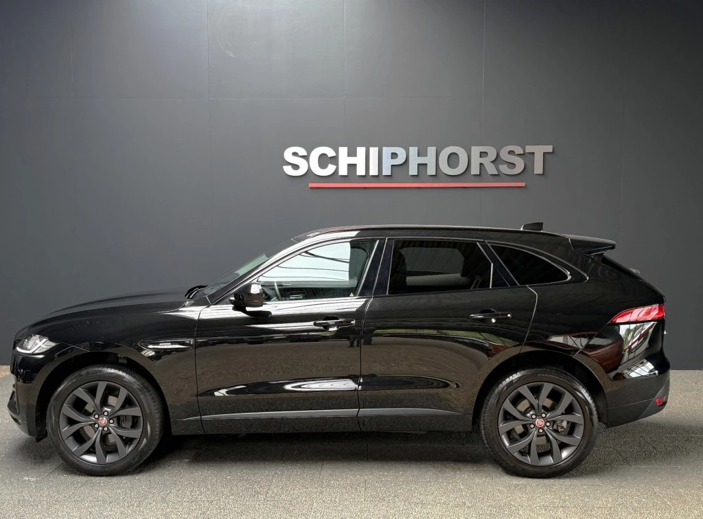 Jaguar F-PACE – foto 2