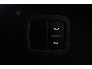 Porsche Cayenne – thumbnail 31