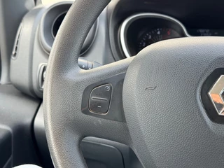 Renault Trafic – thumbnail 11