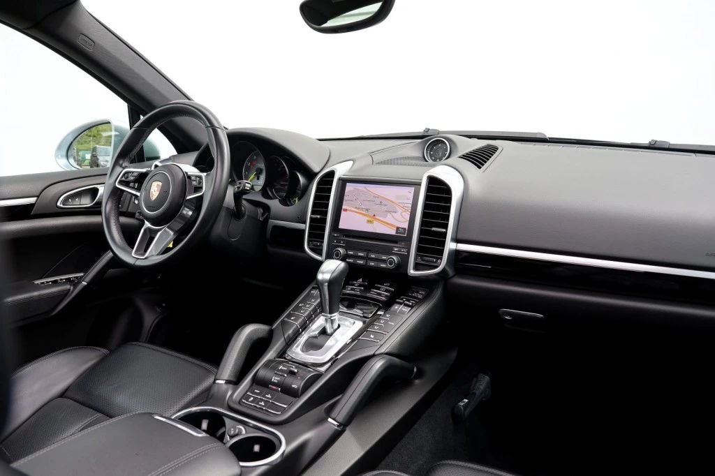 Porsche Cayenne – foto 10