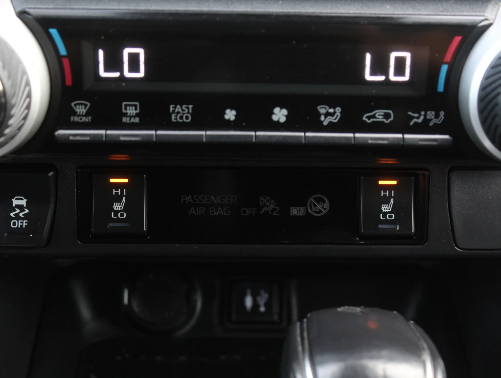 Toyota RAV4 – foto 52